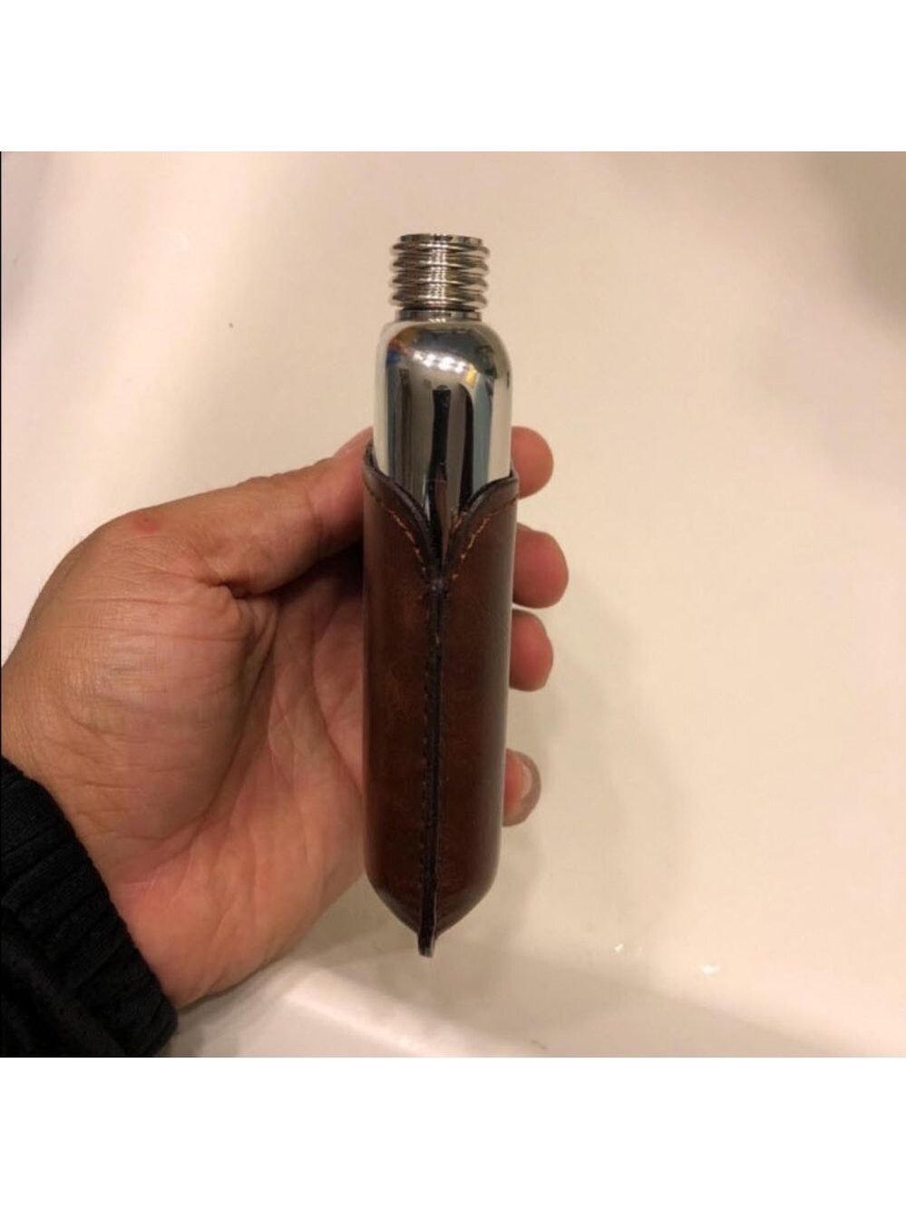 Stainless Steel 6oz Flask in vegan Leather Holster - Picture 6 of 8